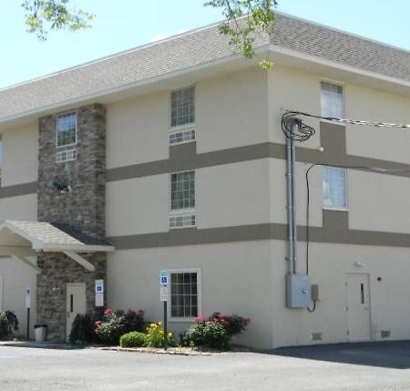 Jersey Shore Gamble Farm Inn And Suites מראה חיצוני תמונה